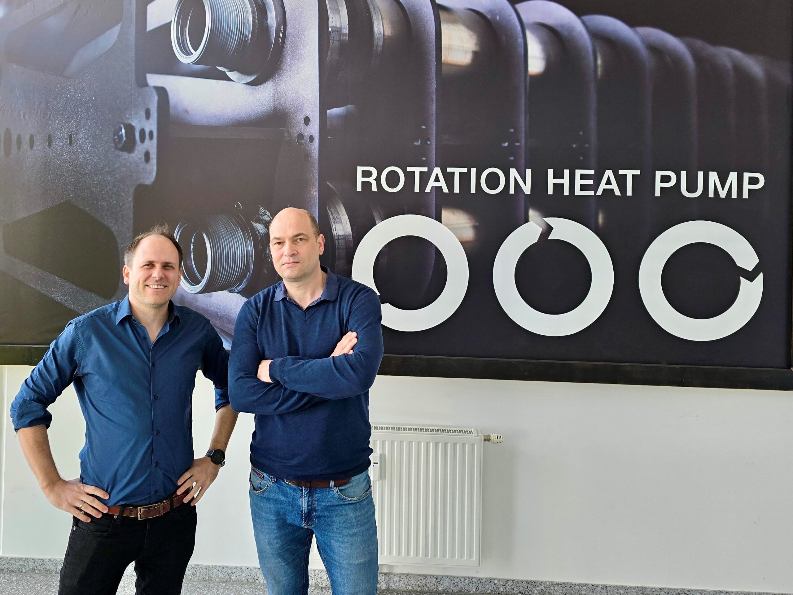 Bernhard Adler und Fabian Sacharowitz (beide Ecop): Freude über Kooperation mit KSB. Copyright: Ecop