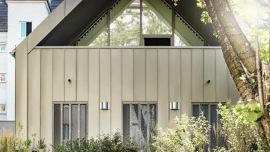 Aluminium-Fassade für die Glasbläserei. Copyright: Prefa Croce Wirscaled