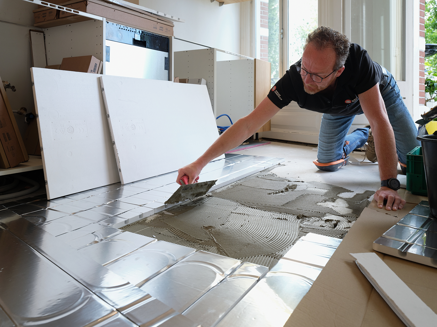 Besonders flach: Fußbodenheizungssystem von Uponor Copyright: Paul Lagro