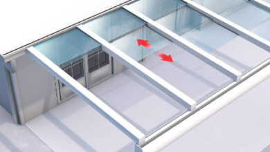 Vitello-Flex lässt sich manuell öffnen und schließen, Vitello-Flex-Plus ist per Fernbedienung steuerbar. © TS-Aluminium-Profilsysteme GmbH & Co. KG