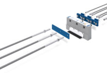 Schöck Isokorb IQ Typ K ist das neue tragende Wärmedämmelement für die stützenfreie bauzeitenflexible Montage frei auskragender Balkone. Im Bild: Isokorb IQ Typ K-A. Die Aussparungen für die Befestigung durch Mutter-Bolzen-Verbindung befinden sich deckenseitig. Dieses System ist optimal geeignet für den Einsatz in Kombination mit Stahlbeton-Skelettbau oder Holzfassaden.