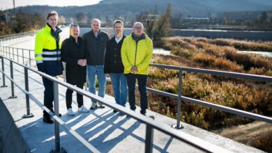 Sanierung der Rückhaltebecken (v.l.): Gerald Loew (MA 45), Heimo Primas (VÖZ) , Stefan Pagger (Pulse Engineering), Angon Glasmaier (Beton Dialog Österreich), Martin Jank (Wiener Gewässer Management). Copyright: BDO Stefan Seelig