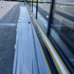 Ein Primer für alle Kunststoffe und Metalle: Mit dem neuen Mega-Primer PR150 können alle Kunststoff- und Metalluntergründe sicher für die Anwendung von Flüssigkunststoffen vorbehandelt werden.