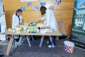 Sehen und kennenlernen: Hier zeigt auch der nachwuchs, was er kann. © Sefra