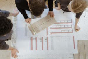 Arbeiten in der Tischlerie Mayr: nachhaltig und gemeinschaftlich © Bianca Hochenauer