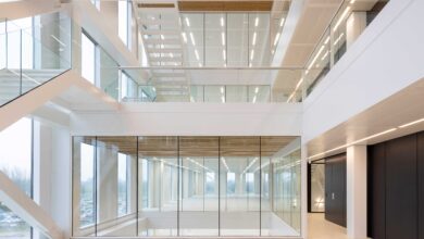 Bei der Planung moderner Gebäude gilt es, Brandschutz und Hoch-sicherheit mit anspruchsvollem Design zu vereinen. ©