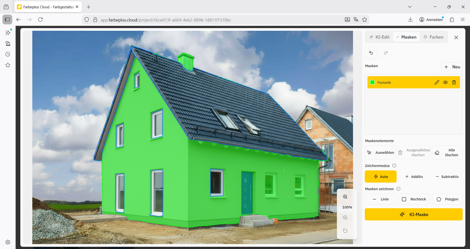 Erstellung von Farbentwürfen für ein Gebäude im Bau. © Farbeplus