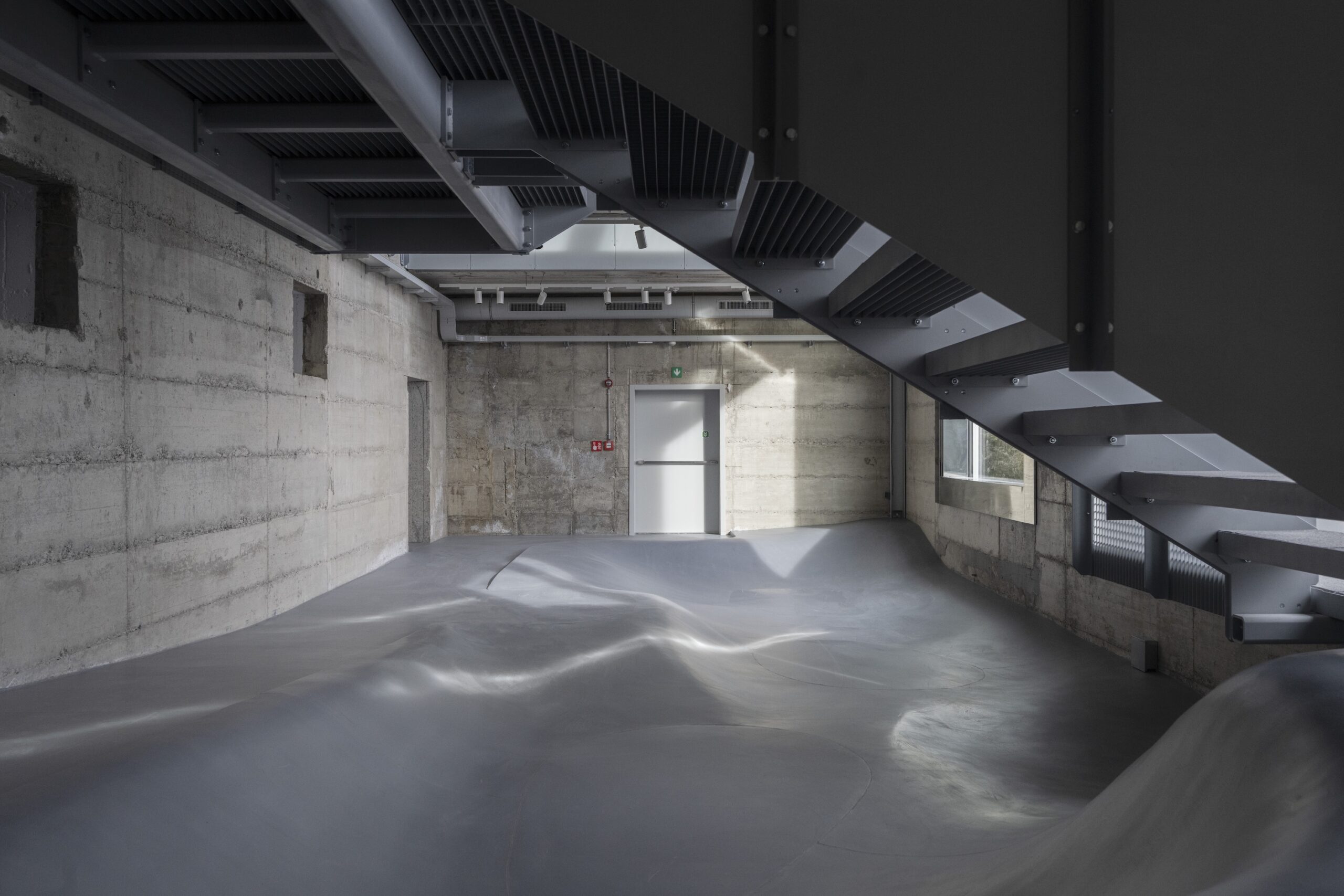 LOWER EXHIBITION FLOOR, PLASMA STUDIO, ARCHITECT ULLA HELL, SEXTEN, SOUTH TYROL, ITALY 