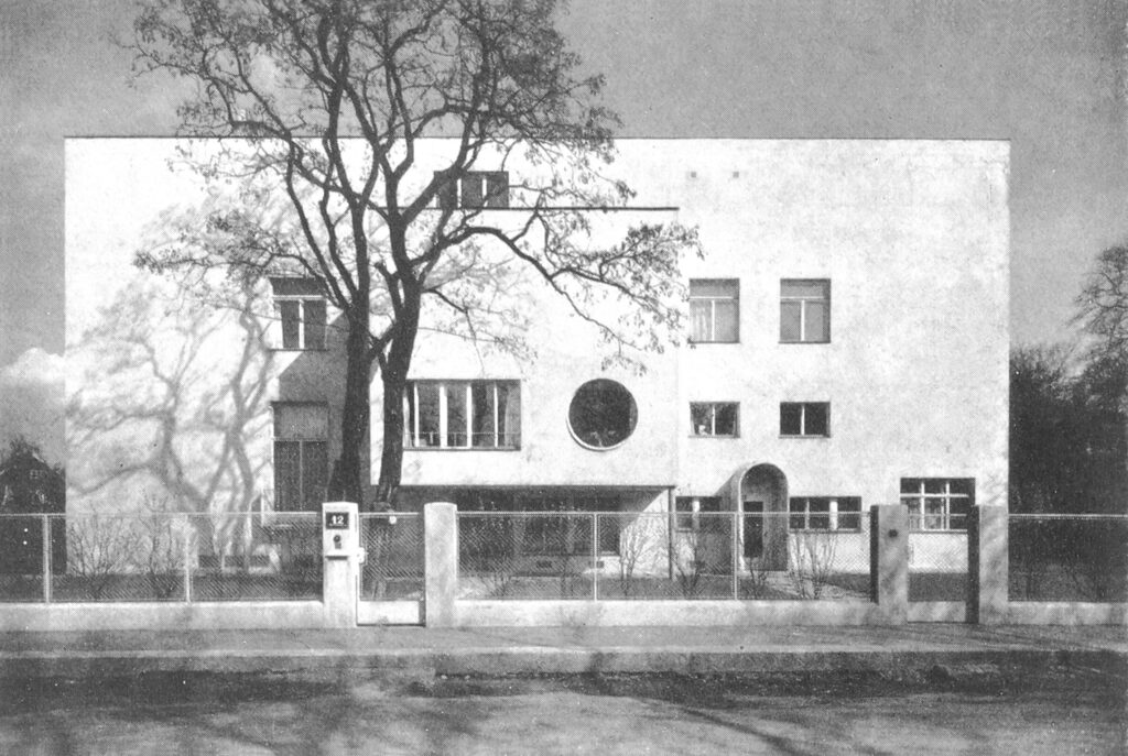 Outside Street View Photo Villa Beer_Julius Scherb 1930