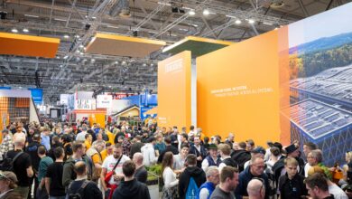 Mit 55.933 Fachbesucher*innen zählt die Dach+Holz International 2026 zu den erfolgreichsten Veranstaltungen ihrer Geschichte. @ GHM