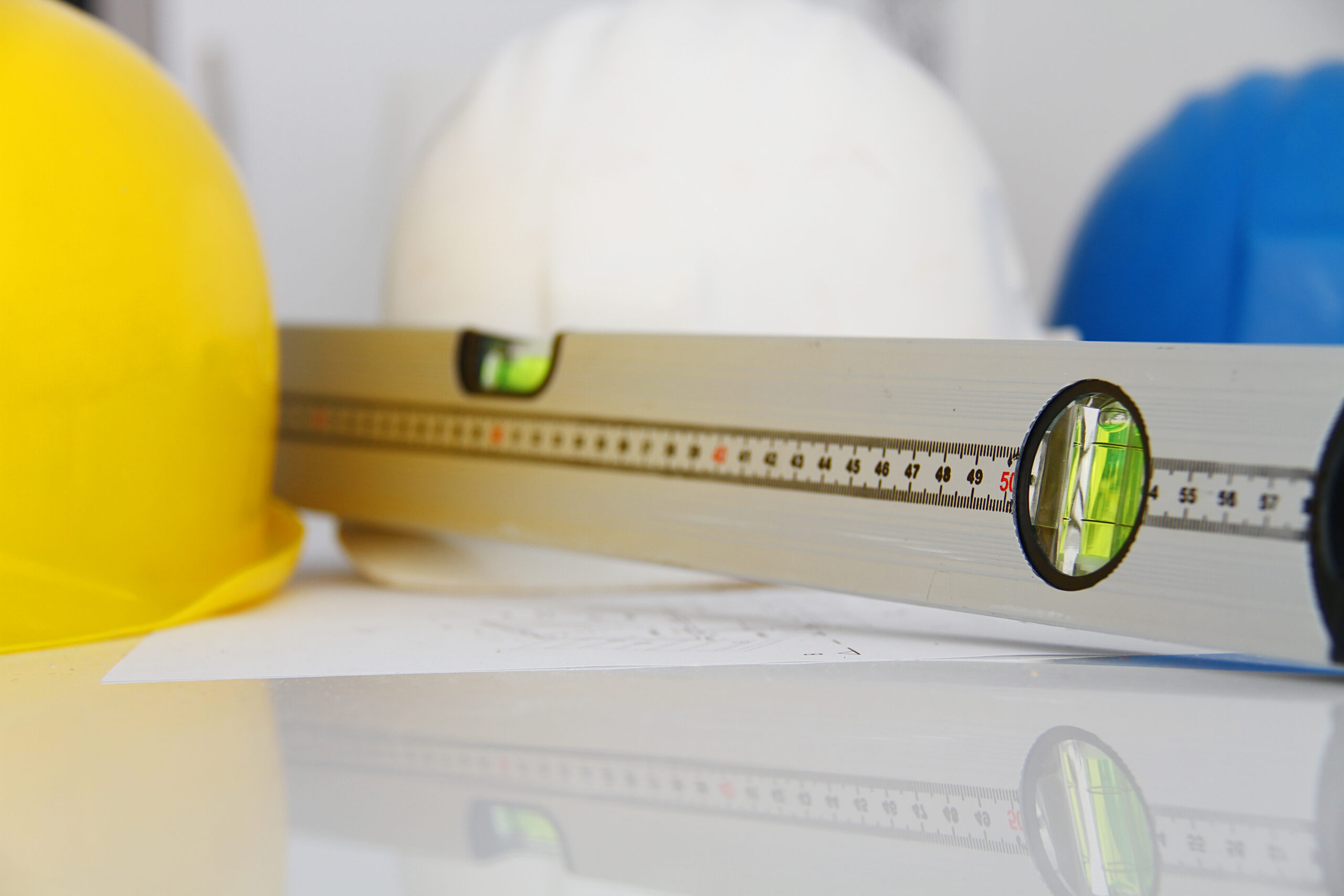 Endllich einfach bauen: Ausschreibung gestartet. Copyright: mirzavis istock getty images plus