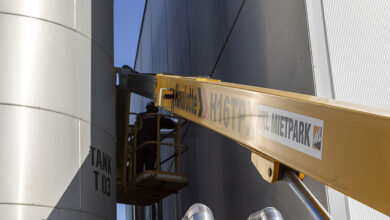 Haulotte H16TPX bei beengten Platz im Einsatz