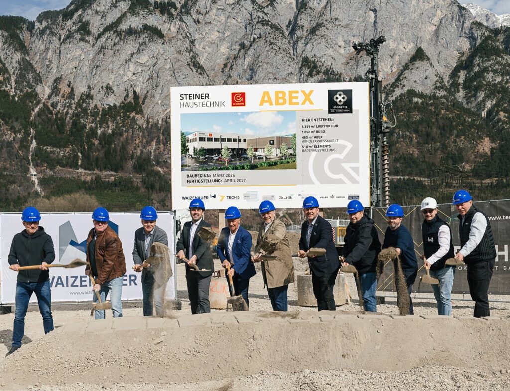 Spatenstich bei Steiner Haustechnik.

