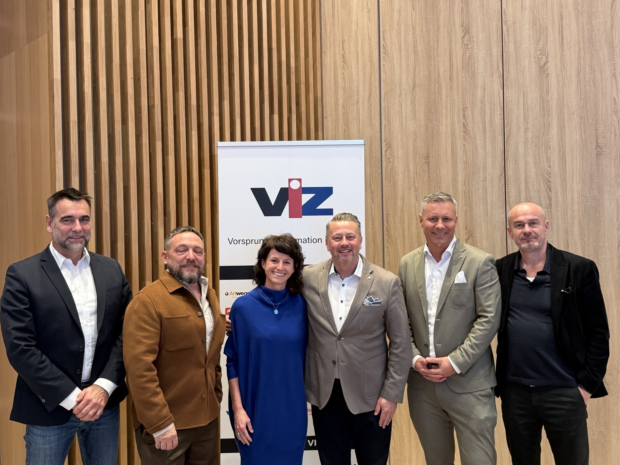 Der neue VIZ-Vorstand (v.l.): Gernot Kammerhofer, Walter Berger, Astrid Brandstetter, Alexander Sollböck, Stefan Sommerauer, Hans Jörg Dullinger. Copyright: VIZ