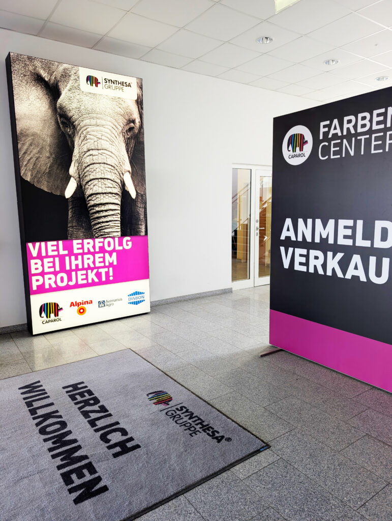 Neues Farbencenter Linz von Synthesa