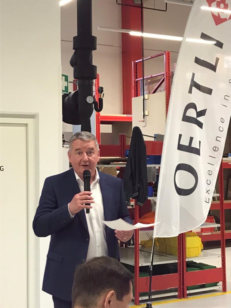 Oertli-Geschäftsleiter Jürgen Gabrielli begrüßte die Gäste anlässlich der Eröffnung.