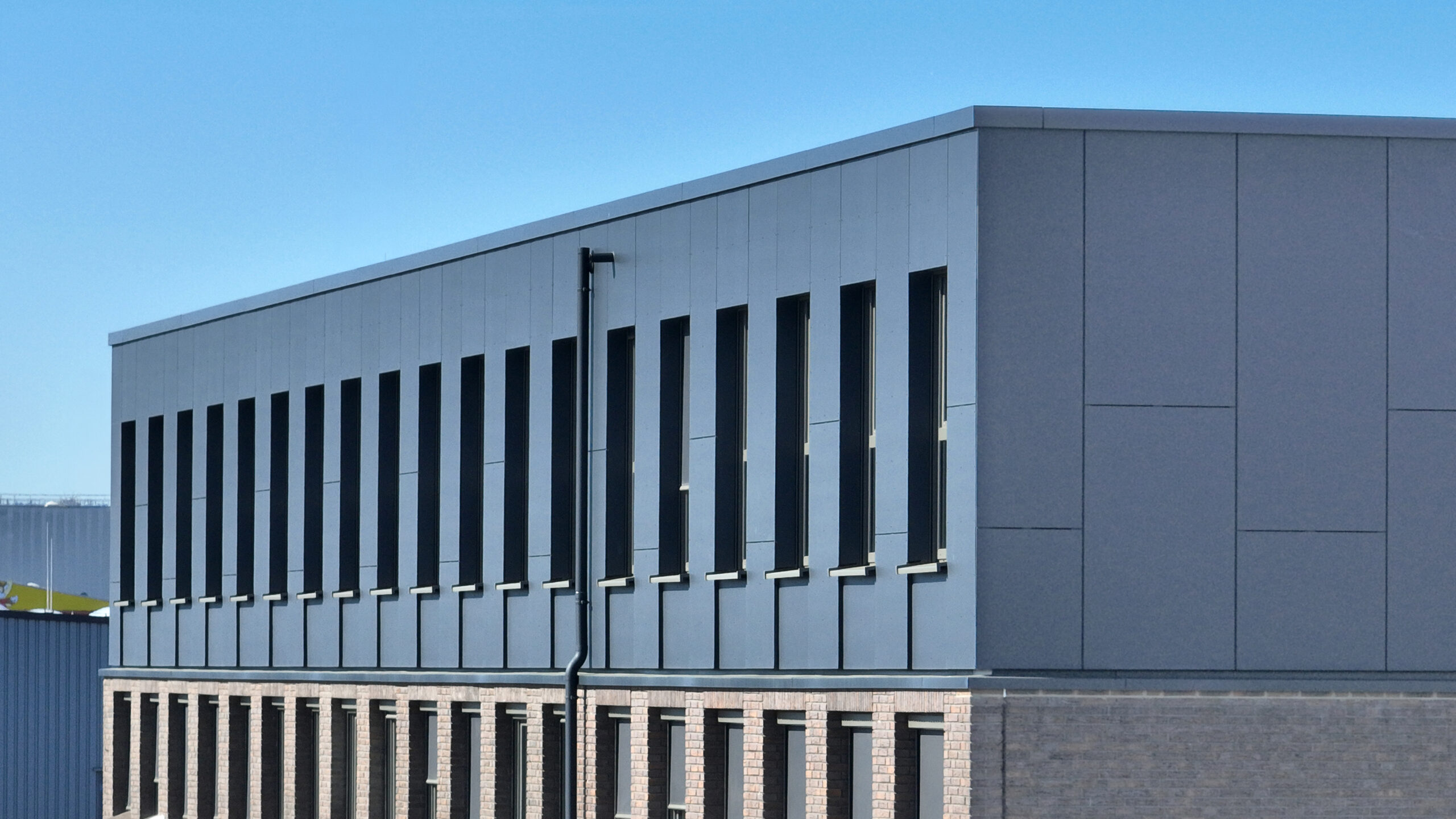 Aufstockung schafft neue Büroflächen in Euskirchen