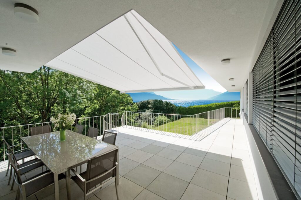 Kassettenmarkise: elegantes Design, geschützte Technik und komfortabler Sonnenschutz.