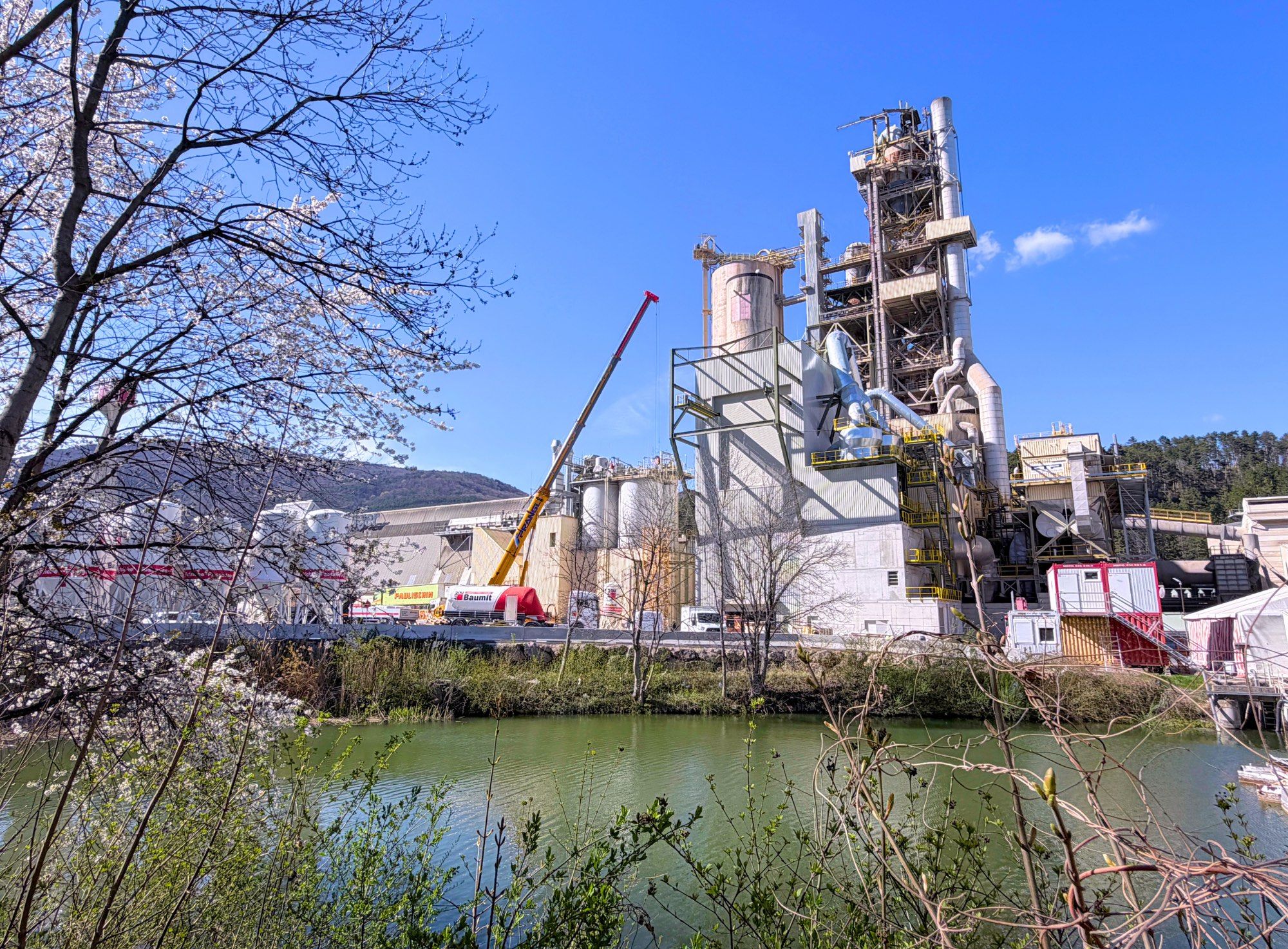 Neue Rohmehlmühle für Baumit