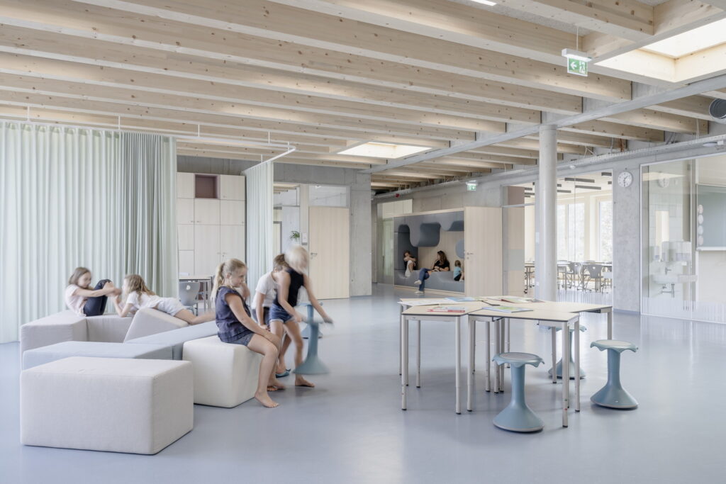 Schule Kottingbrunn © Elena Henrich