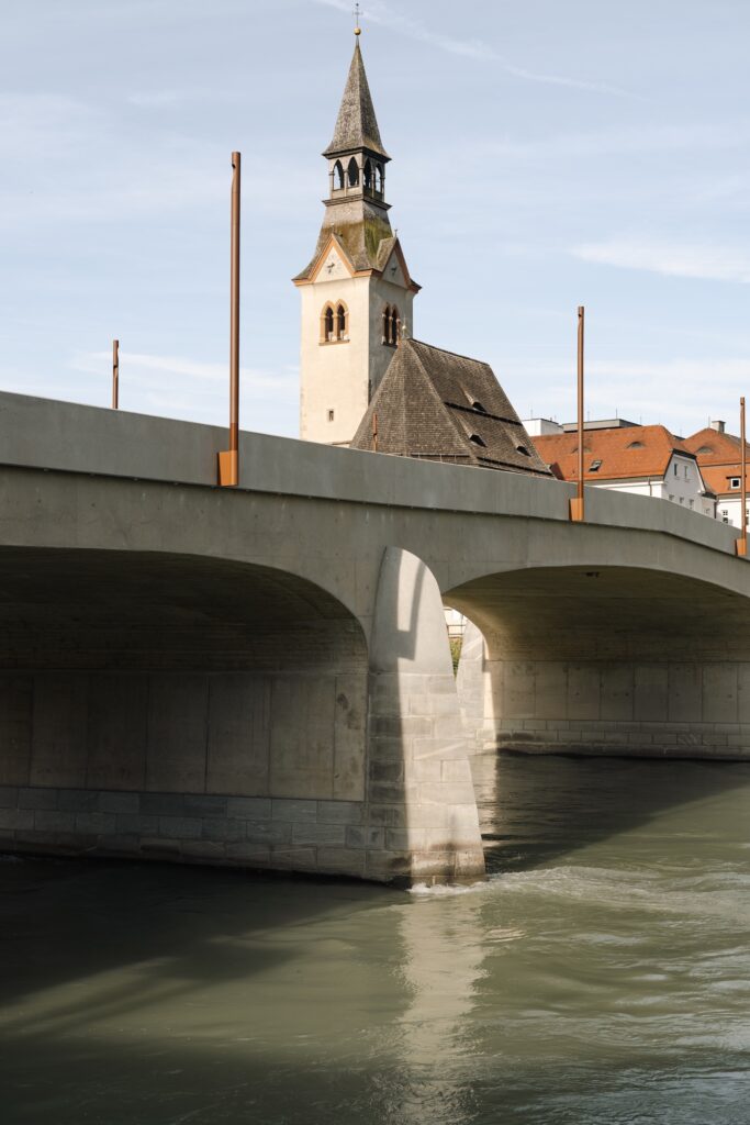 Die neue Steinbrücke in Schwaz.
