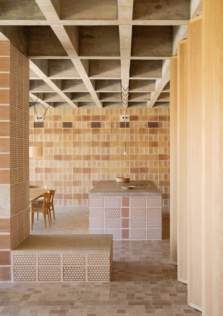 Nominiert in der Kategorie "Feeling at Home": Ca na Birgit von Ted'A Architects