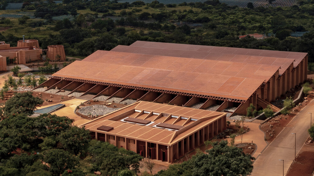 Nominiert in der Kategorie "Warehouse and Offices": Clase Azul La Hacienda Jalisco von Atelier Ars.