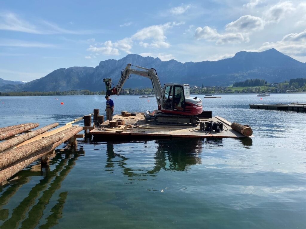 Bauarbeiten am Mondsee.