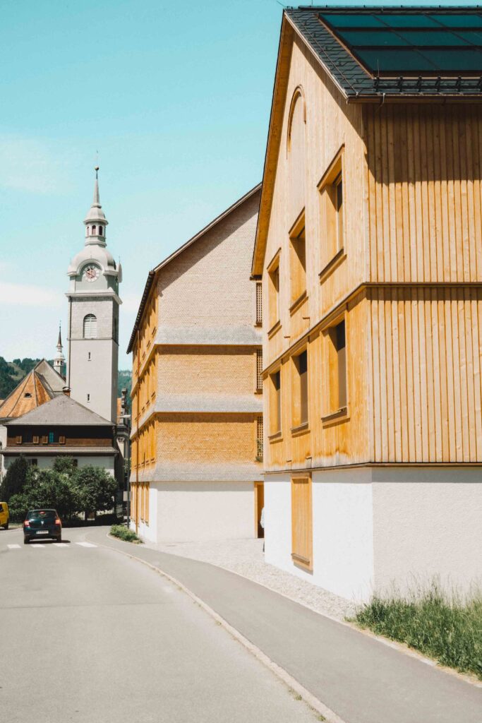 Die Ortsmitte von Bezau (Vorarlberg)