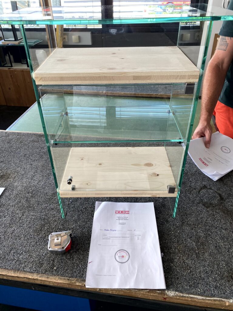 Das fertige Werkstück von Alexandra Bürgmayr, die die Lehrabschlussprüfung mit Auszeichnung absolviert hat.