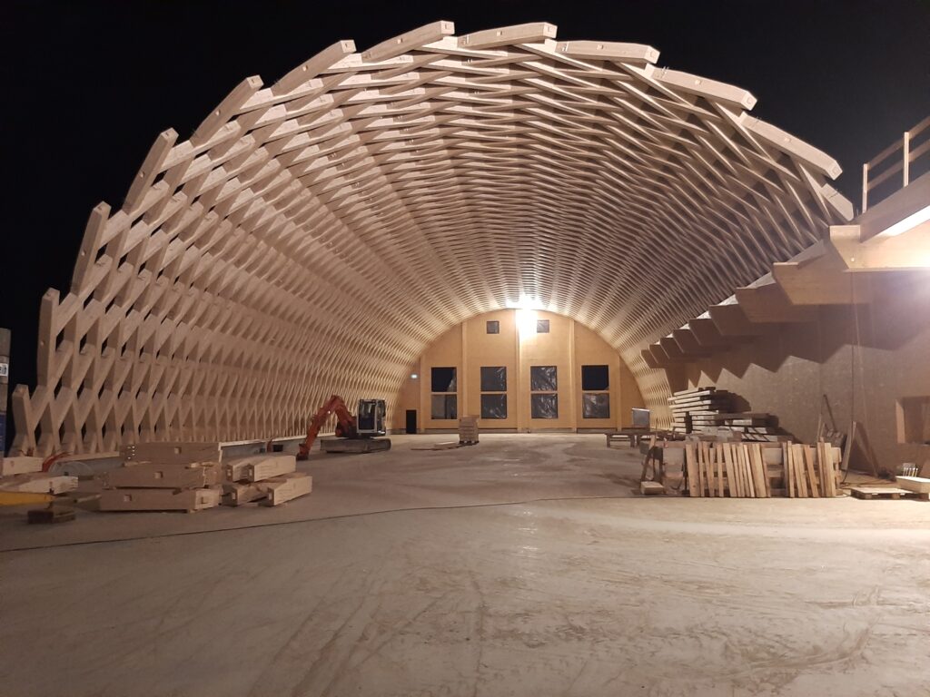 Zollingerhalle verzapfte Rundbogensystematik