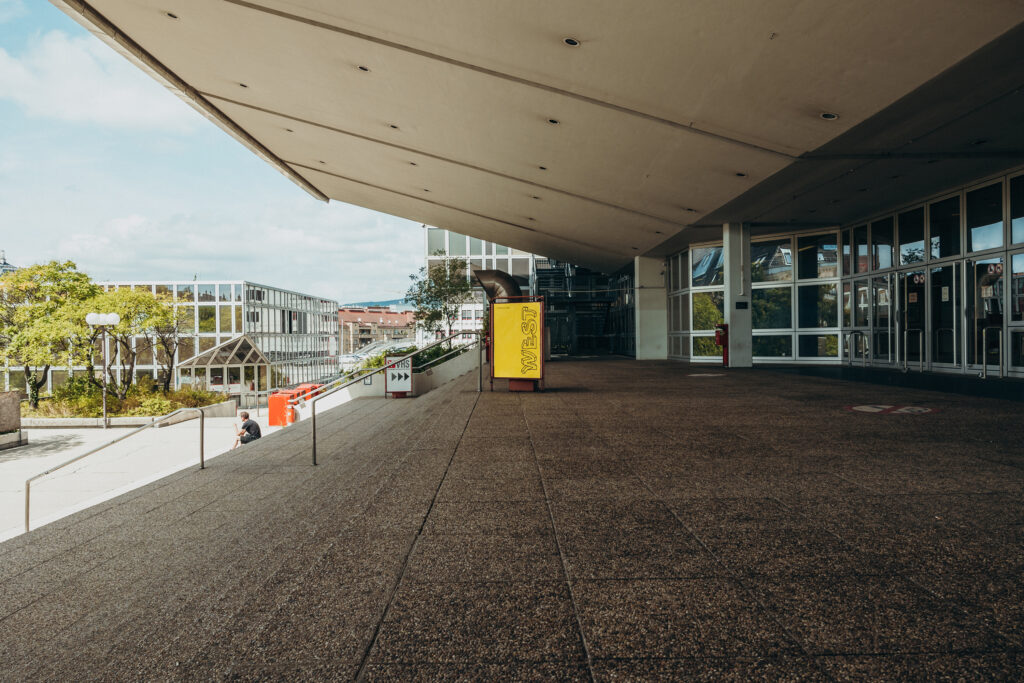 Zwischen Bestand und Stadt: Der künftige Campus soll sich stärker zur Umgebung öffnen.