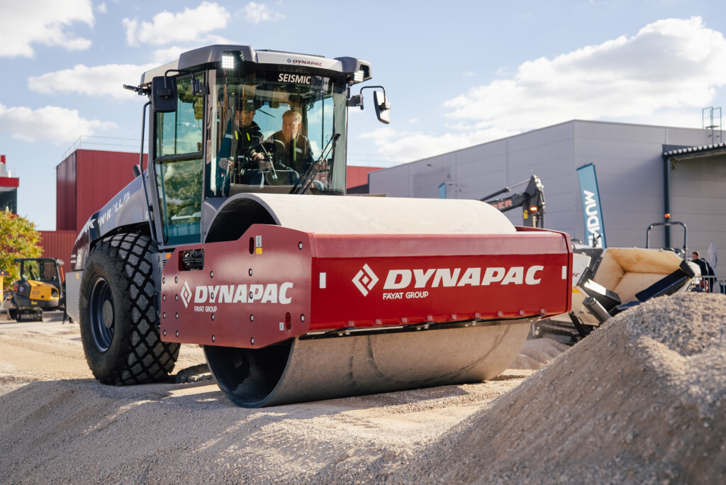 Dynapac Erdbauwalze CA3500D